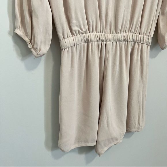 Aritzia Babaton Keagan Romper Cream - Picture 10 of 15